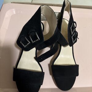 Nine West 8 Black Suede Sandals Cuffed Ankle Buckle Block Heels Galiceno EUC